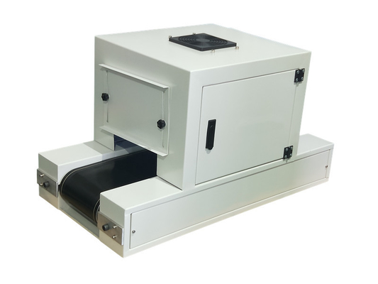 Máquina de curado UV de suelo con sistema de cinta transportadora LED 365NM con voltaje de entrada AC85-265V y potencia de 2000W