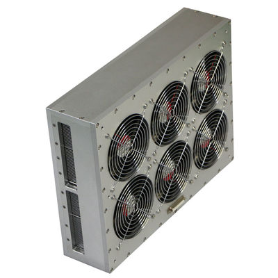 Sistema innovador de curado UV LED con lente de cuarzo para secado rápido de barniz/revestimiento.