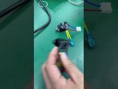 Mini linterna LED UV impermeable de mano, tamaño 42mm×42mm×113mm